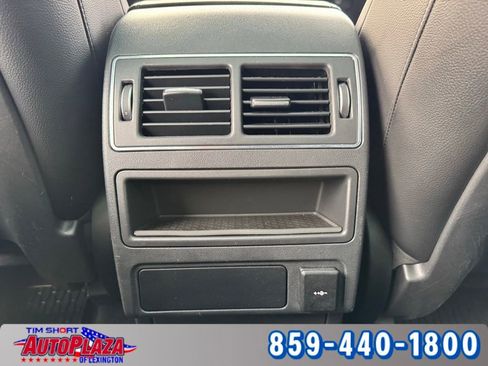 Used 2021 Jaguar F-PACE S image 31