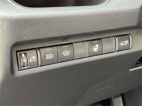 Certified 2023 Toyota RAV4 SE image 25