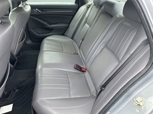 Used 2019 Honda Accord Sport image 12