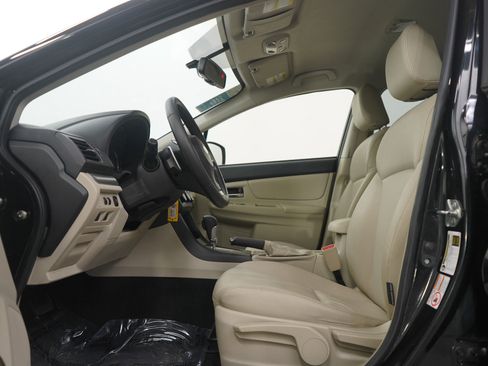 Used 2014 Subaru Crosstrek 2.0i Limited w/ Popular Package #1 image 21