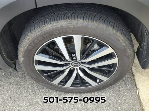 Used 2024 Nissan Pathfinder Platinum w/ Cargo Package AWD/4WD image 8