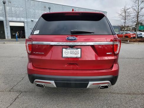 Used 2016 Ford Explorer Platinum image 4