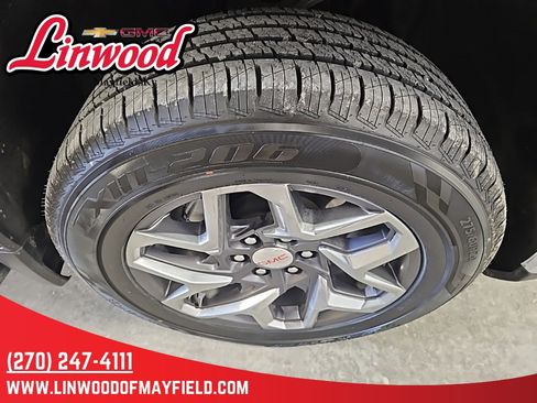 Used 2024 GMC Sierra 1500 SLT w/ SLT Premium Plus Package image 9