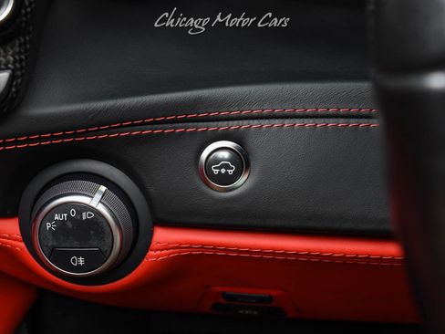 Used 2018 Ferrari 488 Spider RWD image 12