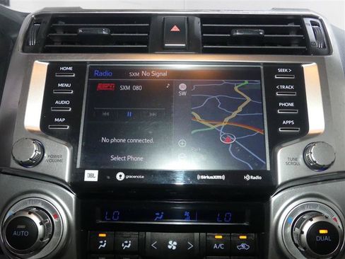Used 2020 Toyota 4Runner Limited AWD/4WD image 37