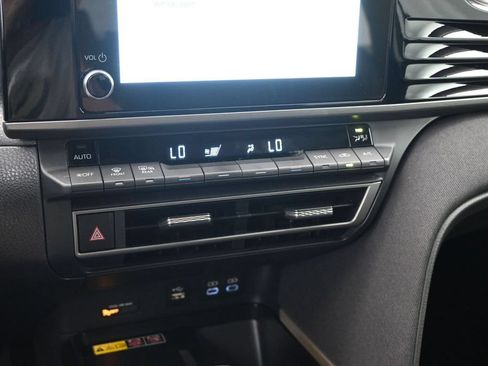 Used 2025 Toyota Camry LE FWD image 14