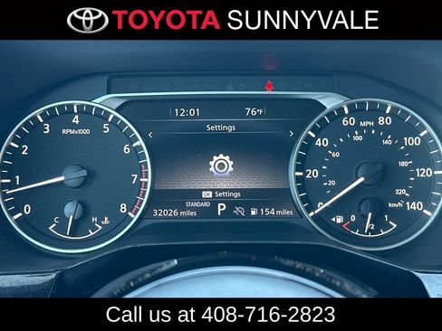 Used 2025 Nissan Pathfinder SL FWD image 30