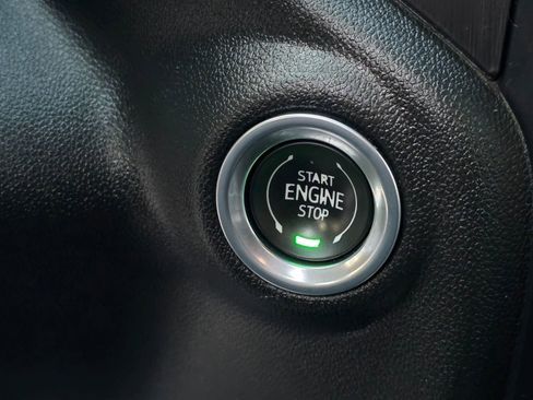 Used 2023 GMC Sierra 2500 AT4 image 20