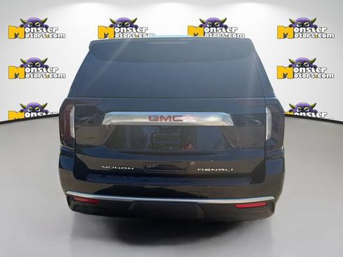 Used 2023 GMC Yukon Denali AWD/4WD image 13