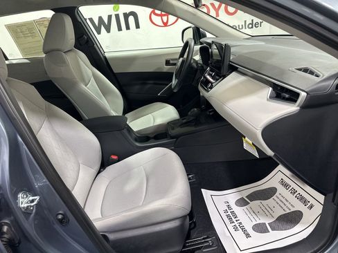 Used 2026 Toyota Corolla Cross L image 12