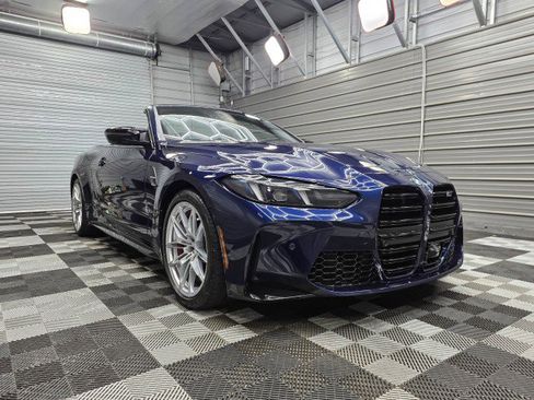 Used 2025 BMW M4 xDrive Competition AWD/4WD image 4