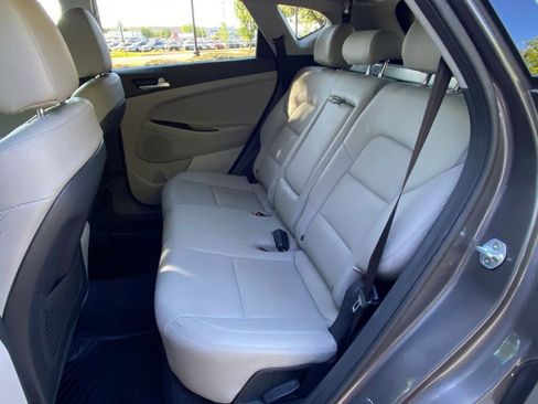 Used 2020 Hyundai Tucson Value FWD image 32