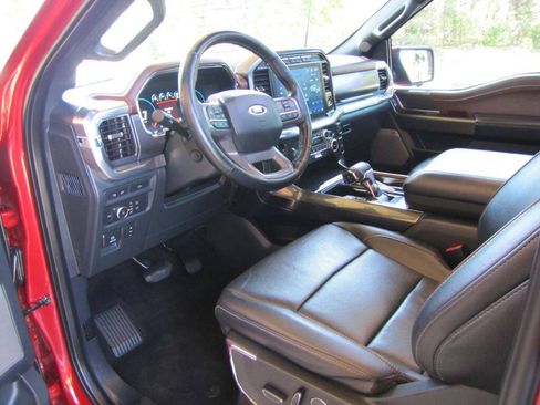 Used 2022 Ford F150 Lariat w/ Equipment Group 502A High AWD/4WD image 12
