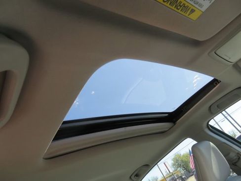 Used 2017 Honda Accord EX-L image 14