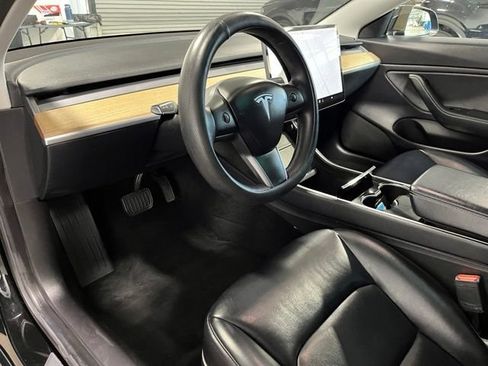 Used 2019 Tesla Model 3 Standard Range Plus RWD image 19