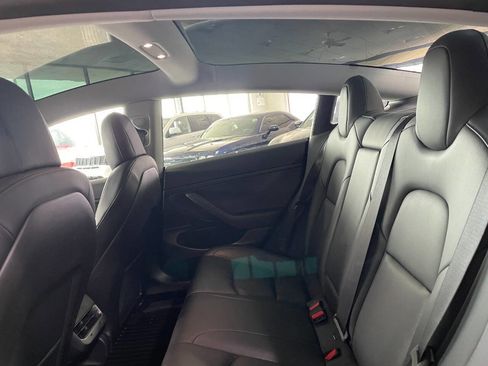Used 2020 Tesla Model 3 Standard Range Plus image 18
