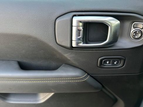 New 2026 Jeep Gladiator Sport AWD/4WD image 10