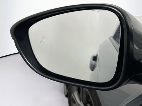 Used 2025 Honda Accord EX-L image 15