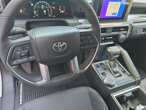 New 2026 Toyota Tacoma SR5 AWD/4WD image 17