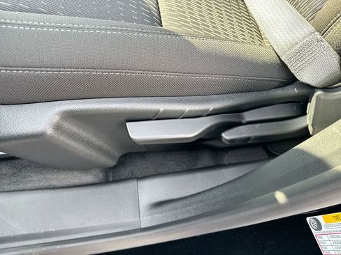 New 2026 Chevrolet Equinox LT image 14