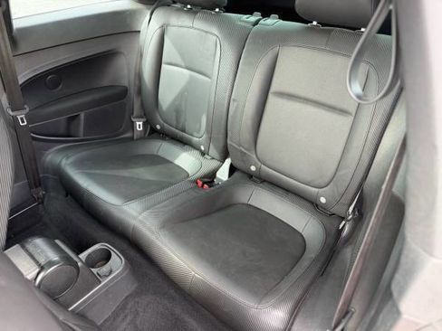 Used 2016 Volkswagen Beetle 1.8T image 12