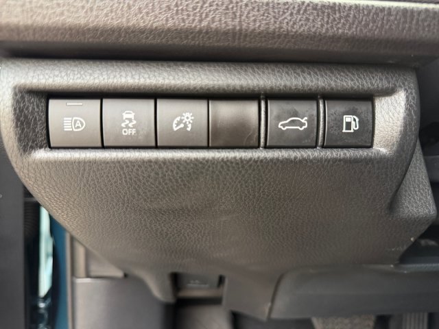 Certified 2025 Toyota Camry LE AWD/4WD image 28