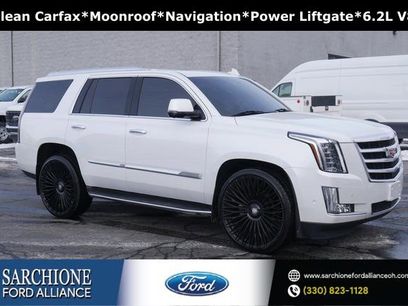 Used 2017 Cadillac Escalade Luxury