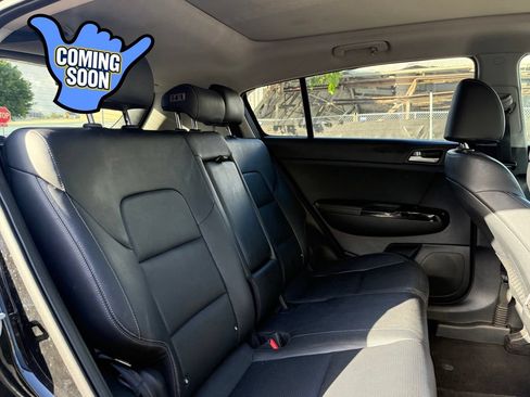 Used 2020 Kia Sportage EX w/ Option Group 15 AWD/4WD image 16