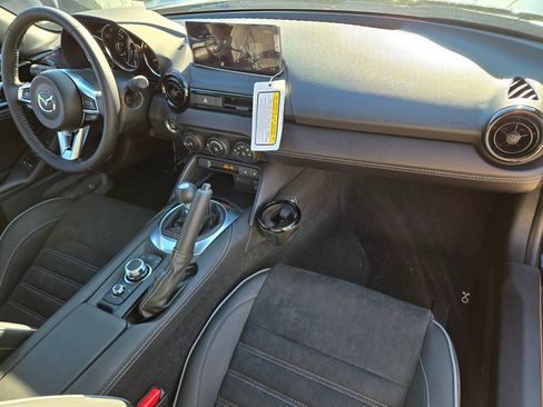 New 2025 MAZDA MX-5 Miata Club w/ Brembo/BBS Recaro Package image 17