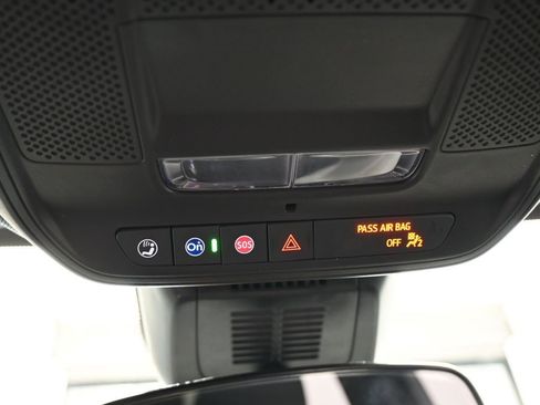 Used 2025 Chevrolet Equinox LT image 29