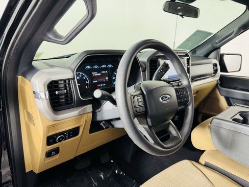 Used 2023 Ford F150 XLT image 7
