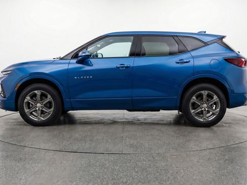 Used 2025 Chevrolet Blazer LT image 5