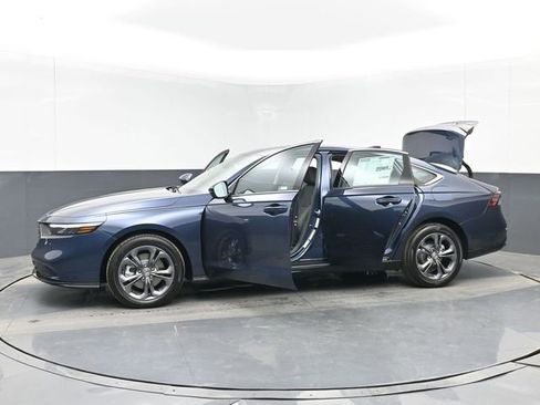 New 2026 Honda Accord EX-L image 50