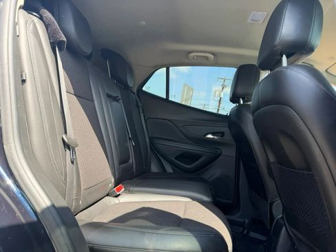 Used 2021 Buick Encore Preferred AWD/4WD image 14
