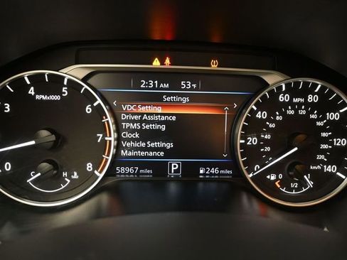 Used 2021 Nissan Altima 2.5 SV w/ SV Premium Package image 31