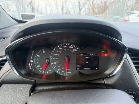 Used 2019 Chevrolet Trax LT w/ Driver Confidence Package AWD/4WD image 16
