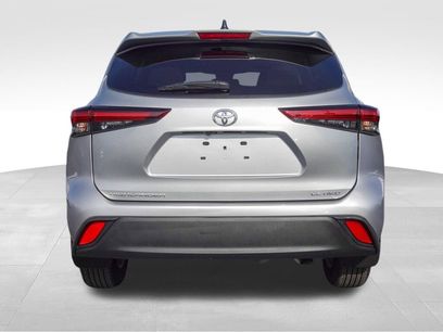 Certified 2024 Toyota Highlander LE