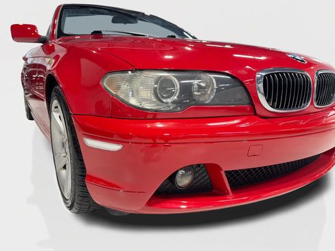 Used 2004 BMW 325Ci Convertible image 3