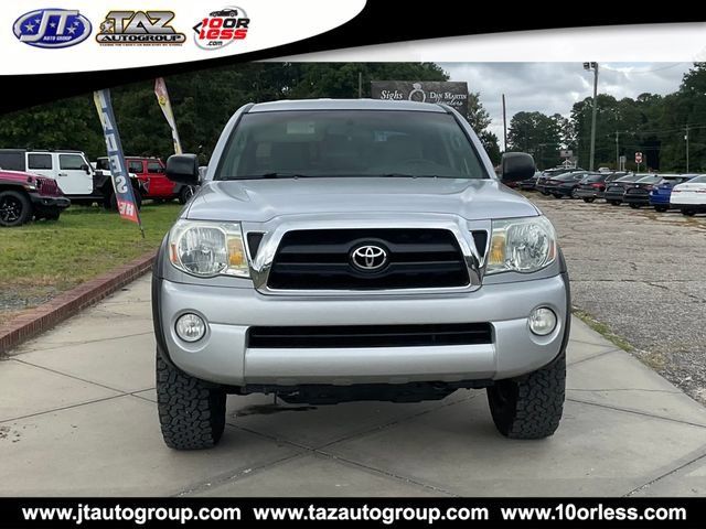 Used 2005 Toyota Tacoma 4x4 Double Cab image 2