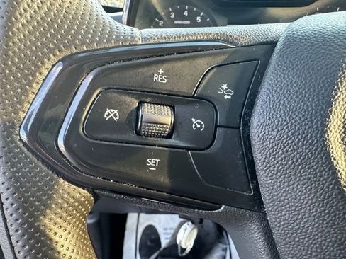 Used 2024 Chevrolet Trax LS w/ Driver Confidence Package image 17