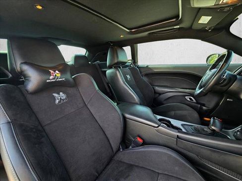 Used 2020 Dodge Challenger R/T Scat Pack w/ Plus Package RWD image 19