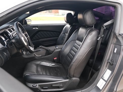 Used 2013 Ford Mustang GT Premium w/ Security Pkg image 15