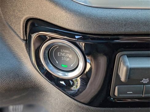 New 2026 GMC Sierra 1500 SLE image 22