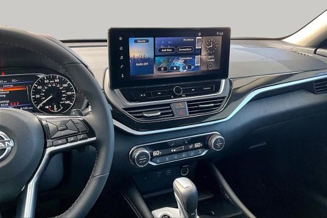 Certified 2025 Nissan Altima 2.5 SR w/ SR Premium Package AWD/4WD image 7