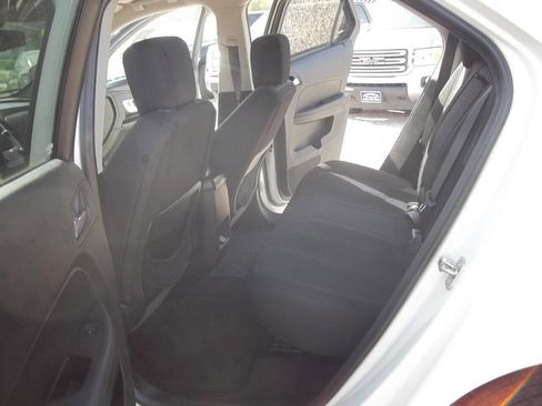 Used 2015 Chevrolet Equinox LT w/ Driver Convenience Package image 8