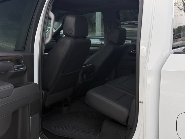 Used 2025 Chevrolet Silverado 1500 LT Trail Boss w/ Convenience Package II AWD/4WD image 29