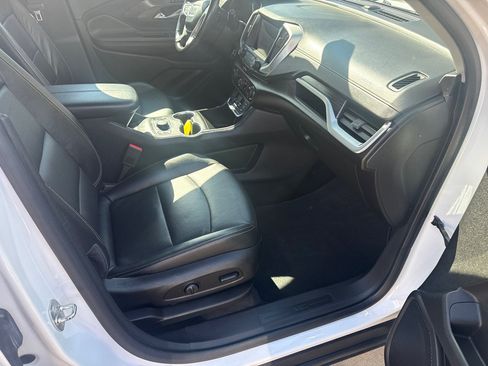 Used 2019 GMC Terrain SLT w/ Preferred Package AWD/4WD image 18