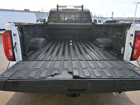 Used 2022 GMC Sierra 3500 SLE w/ SLE Convenience Package image 11