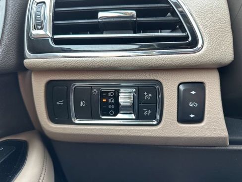 Used 2022 Lincoln Navigator Reserve AWD/4WD image 48