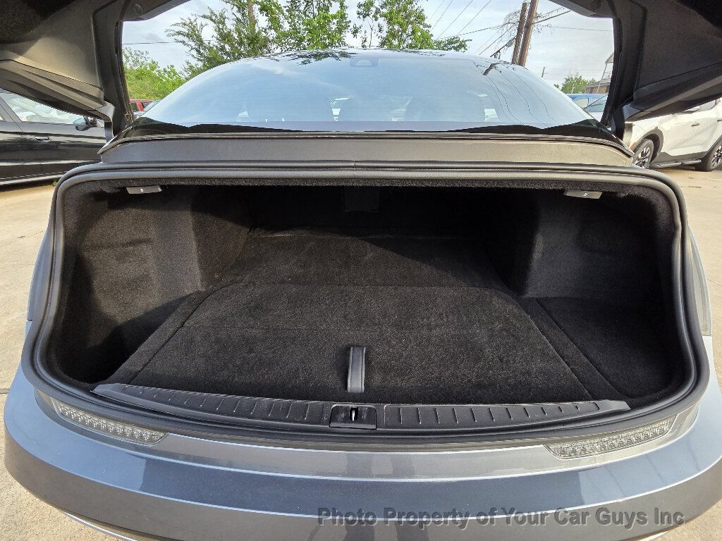 Used 2024 Lucid Air Pure RWD image 26